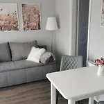 Boddenferienhaus - 12 Molenfeuer By Interhome * Schaprode